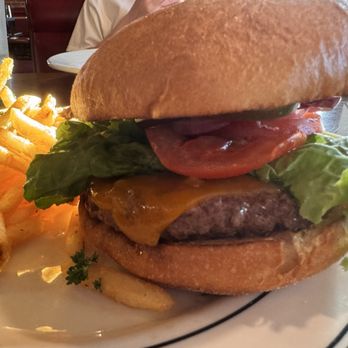 Mimi's Cafe - Cheeseburger - Breakfast & Brunch Near Me - Fairfield, California Mimi's Cafe - Cheeseburger - Breakfast & Brunch Near Me - Fairfield, California