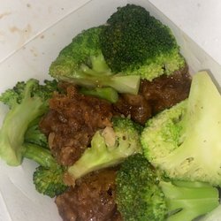 King of Kings Asian Restaurant - 10. General Tsos Chicken Combo