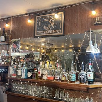 Kokee Lodge - Quaint bar - Cocktail Bars Near Me - Waimea, Hawaii