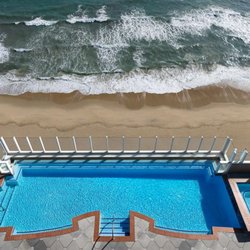 Hilton Virginia Beach Oceanfront - Pool