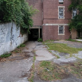 Pennhurst Asylum - Haunted Houses Near Me - Spring City, Pennsylvania Pennhurst Asylum - Haunted Houses Near Me - Spring City, Pennsylvania