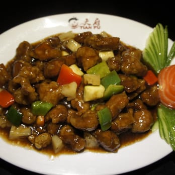 Tian Fu II - Schweinefleisch paniert mit süß-sauer-Sauce. - Chinese Near Me - Berlin, BE Tian Fu II - Schweinefleisch paniert mit süß-sauer-Sauce. - Chinese Near Me - Berlin, BE