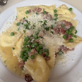Beppe & Gianni's Trattoria - Italian Near Me - Eugene, Oregon Beppe & Gianni's Trattoria - Italian Near Me - Eugene, Oregon
