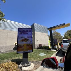 McDonald's - Drive thru