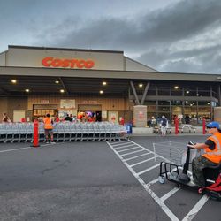 Costco - Entry