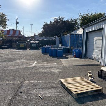 Moontower Cider Company - Back lot - Cideries Near Me - Austin, Texas