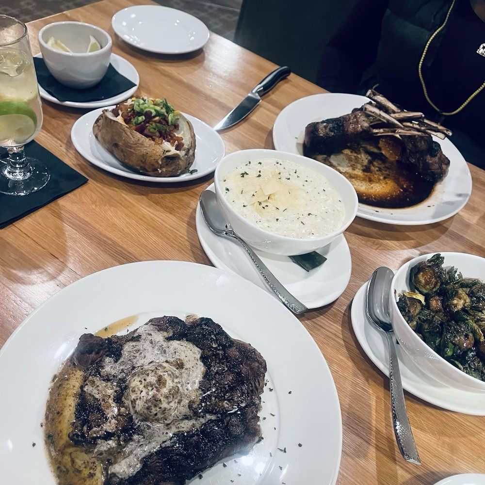 ChopHouse Thirteen - Bars Near Me - Jacksonville, Florida