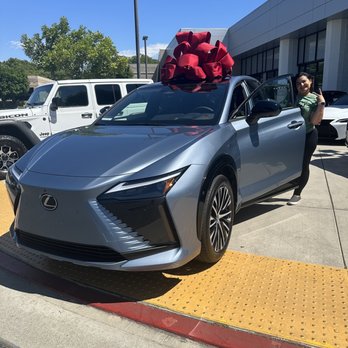 Crown Lexus - Auto Repair Near Me - Ontario, California