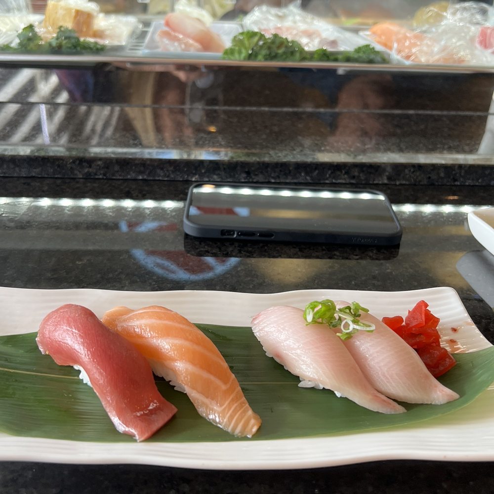 Ahi Sushi - Bluefin, salmon, yellowtail toro - Sushi Bars Near Me - Bakersfield, California Ahi Sushi - Bluefin, salmon, yellowtail toro - Sushi Bars Near Me - Bakersfield, California