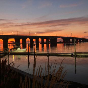 Bungalow Bar - American Near Me - Seaside, New York Bungalow Bar - American Near Me - Seaside, New York