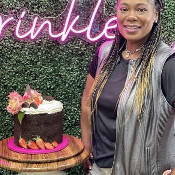 Sprinkle Me By Kake King - a woman standing in front of a cake - Bakeries Near Me - Orlando, Florida Sprinkle Me By Kake King - a woman standing in front of a cake - Bakeries Near Me - Orlando, Florida