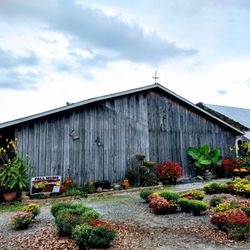 Barn