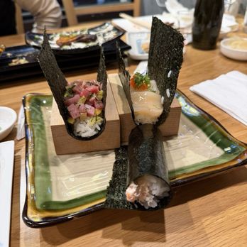 Taki Nori HandRoll Bar - Snow Crab, scallop, Yuzu Toro - Sushi Bars Near Me - San Mateo, California Taki Nori HandRoll Bar - Snow Crab, scallop, Yuzu Toro - Sushi Bars Near Me - San Mateo, California