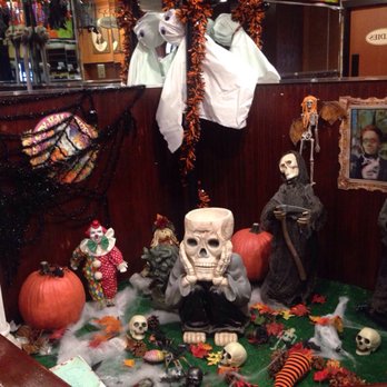 Chateau Restaurant - Lovely display for Halloween - Italian Near Me - Waltham, Massachusetts