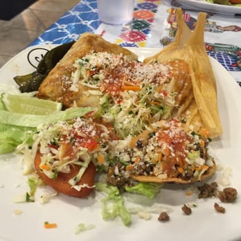 El Chapin - Tamale, corn cake, pastelito, garnacha - Latin American Near Me - Durham, North Carolina