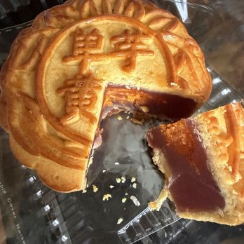 Cherry Blossom Bakery - Bakeries Near Me - San Francisco, California