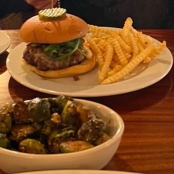 Island Way Grill - Hamburger with Fries - Sushi Bars Near Me - Clearwater, Florida Island Way Grill - Hamburger with Fries - Sushi Bars Near Me - Clearwater, Florida