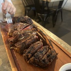 Andy's Bar & Grill Sapulpa - Tomahawk Steak