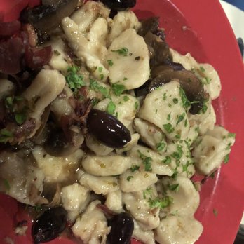 Fratelli's Restaurant - Side of gnocchis with cacciatore sauce - Italian Near Me - Avon, New York Fratelli's Restaurant - Side of gnocchis with cacciatore sauce - Italian Near Me - Avon, New York