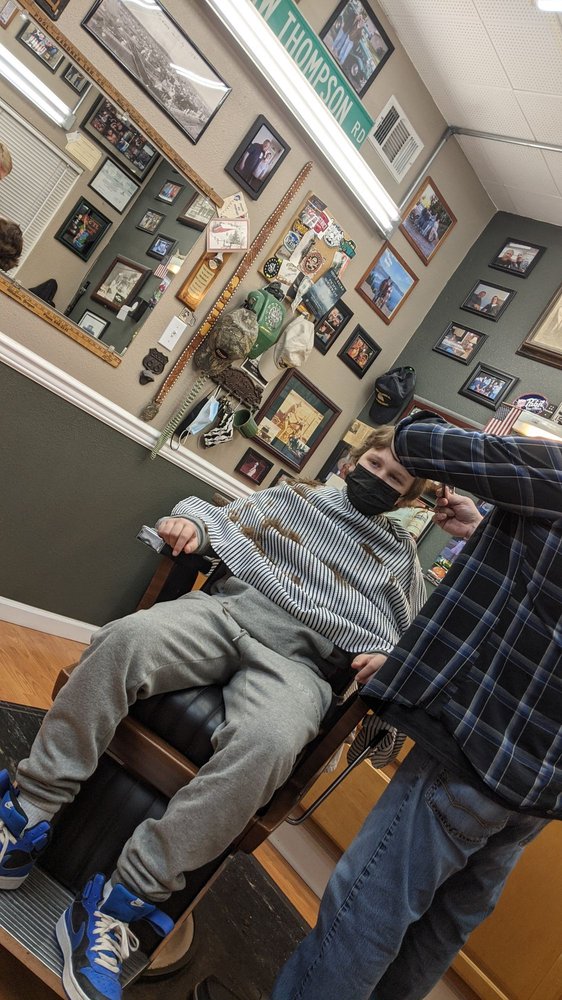 JT's Barber Shop Logo