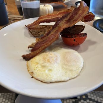 Roze Pony - Simple Breakfast - New American Near Me - Nashville, Tennessee Roze Pony - Simple Breakfast - New American Near Me - Nashville, Tennessee