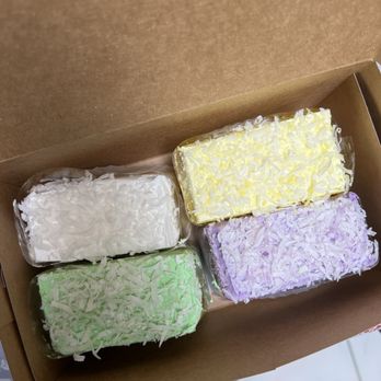 Van's Bakery - Top L to R: pineapple and durian  Bottom L to R: pandan and taro - Bakeries Near Me - San Jose, California