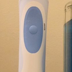 Alexander Corondoni,DDS - Electric toothbrush came highly recommended;)