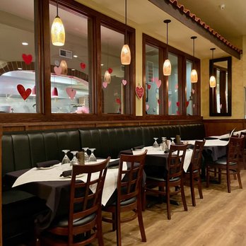 Tuscany Bistro Bar & Grill - So nice! - Italian Near Me - Kenosha, Wisconsin