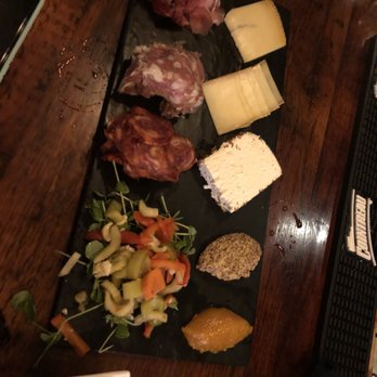 Old Vines Wine Bar - Wine Bars Near Me - Kennebunk, Maine