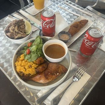 Cocotazo - Puerto Rican Food: Arroz GandulesPernil chicken etc. - Puerto Rican Near Me - New York, New York