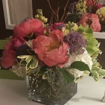 Vine & Ivy Floral Design - Beautiful arrangement by K&P - Florists Near Me - Suffield, Connecticut Vine & Ivy Floral Design - Beautiful arrangement by K&P - Florists Near Me - Suffield, Connecticut