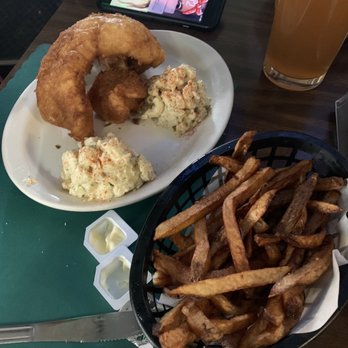Jades Restaurant - Small fish fry w/ hand cut fries - Burgers Near Me - Depew, New York