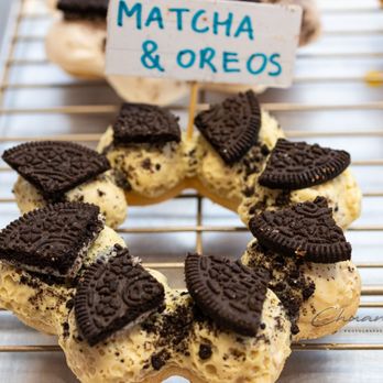 LaMochi Sweets - Matcha & Oreos donut - Desserts Near Me - Scarborough, Ontario