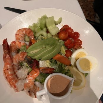 Pacifica Seafood Restaurant - Pacifica Salad- enough to share !! - Seafood Near Me - Palm Desert, California