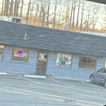 Backyard BBQ Pit - Barbeque Near Me - Durham, North Carolina