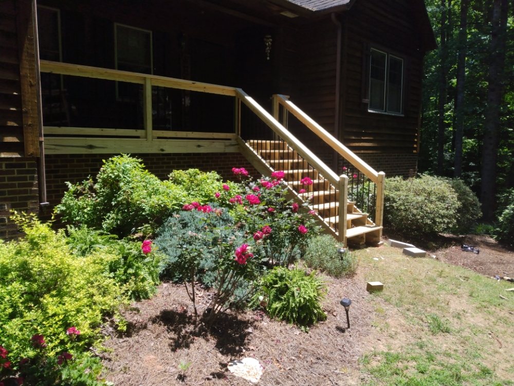 Slide of L & R Remodeling