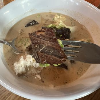 Eem - White Curry with Brisket Burnt Ends - Cocktail Bars Near Me - Portland, Oregon