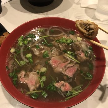 Pho Vietnam - Pho bo with eye round steak and tendon - Vietnamese Near Me - Raleigh, North Carolina