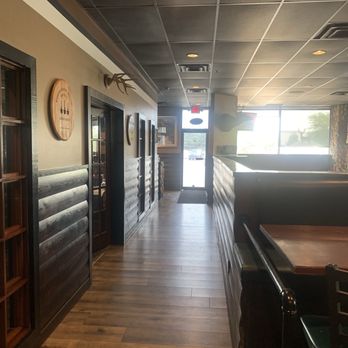 Wolfies Grill - Interior - American Near Me - Carmel, Indiana Wolfies Grill - Interior - American Near Me - Carmel, Indiana