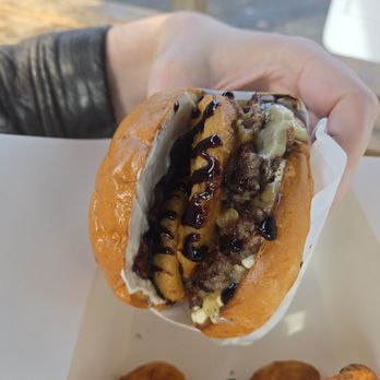 Mood Food PDX - Cheat Day closeup - Food Trucks Near Me - Tigard, Oregon Mood Food PDX - Cheat Day closeup - Food Trucks Near Me - Tigard, Oregon