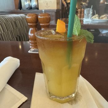 Esquire Grill - American Near Me - Sacramento, California