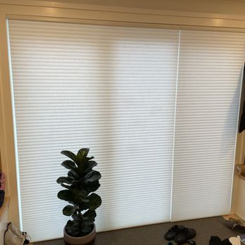 Window Wears - Hunter Douglas PowerView cordless electric shades - Shades & Blinds Near Me Window Wears - Hunter Douglas PowerView cordless electric shades - Shades & Blinds Near Me
