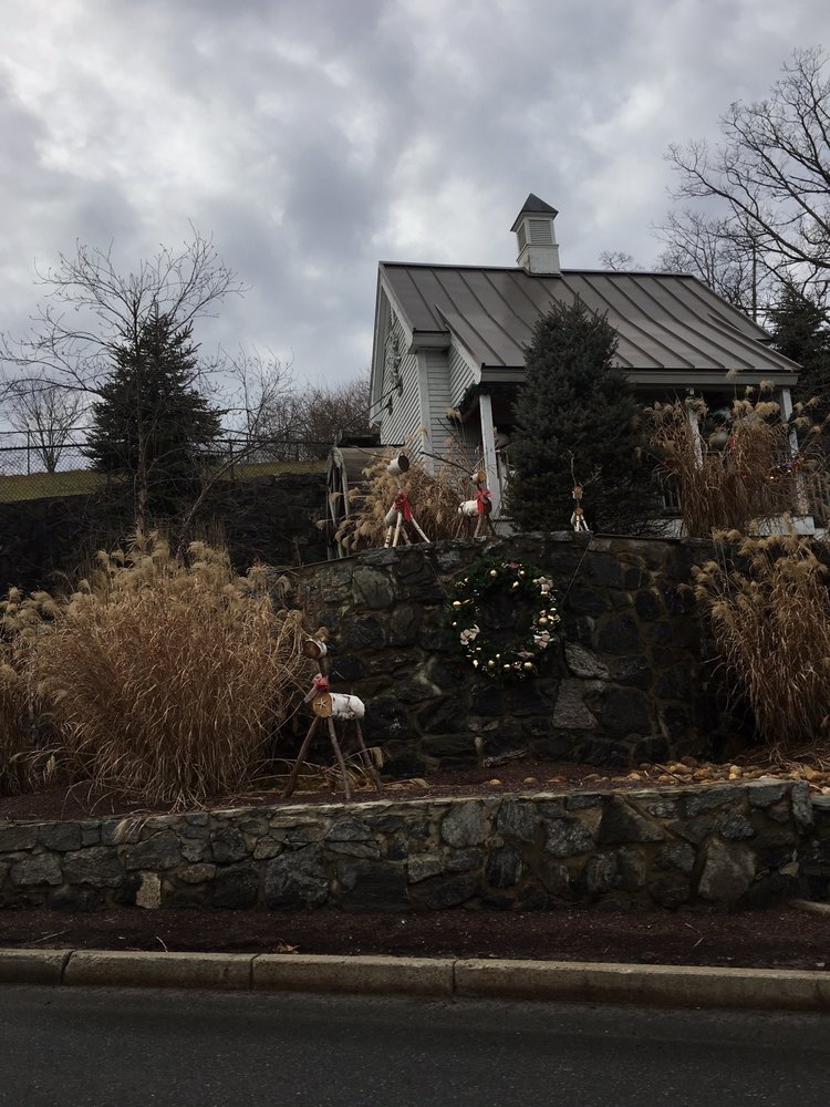 THE SHOPPES AT BLACKSTONE VALLEY 26 Photos & 17 Reviews Shopping