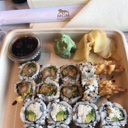 Wanted salmon rolls but they DIDN'T have SALMON??? Wanted salmon rolls but they DIDN'T have SALMON???