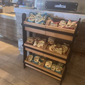 Henrietta's Market - Interior - Coffee & Tea Near Me - San Antonio, Texas