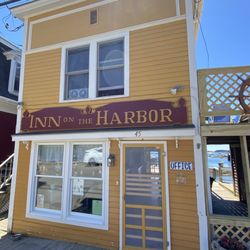 Inn On the Harbor - Entrance