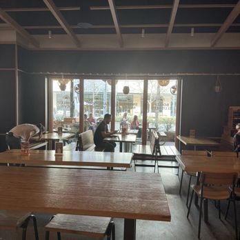 Loro Asian Smokehouse & Bar - Asian Fusion Near Me - Austin, Texas