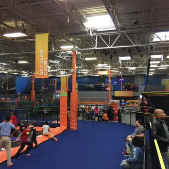 Sky Zone Trampoline Park - Trampoline Parks Near Me - Roswell, Georgia Sky Zone Trampoline Park - Trampoline Parks Near Me - Roswell, Georgia