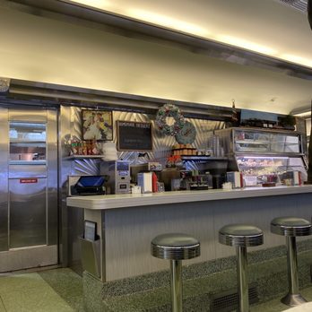 Joni's Diner - Classic counter top - Diners Near Me - Lake Geneva, Wisconsin Joni's Diner - Classic counter top - Diners Near Me - Lake Geneva, Wisconsin