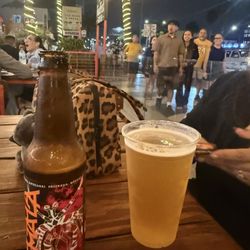 Cerveceria Tinta Negra - Cheers. Agua Mala Many is orange wheat and blond Ale